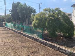 隣家への落葉対策をブロック＆フェンスで